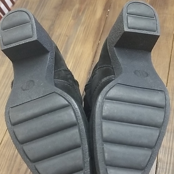 Cole Haan Calum Black Faux Fur Winter Heeled Boots Size 8 - Picture 3 of 6